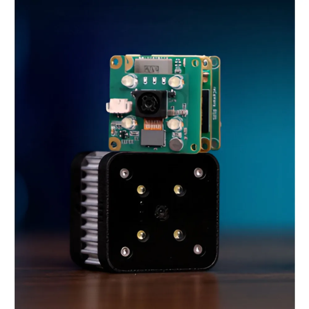 AI-камера Seeed Studio reCamera 2002w 8 ГБ